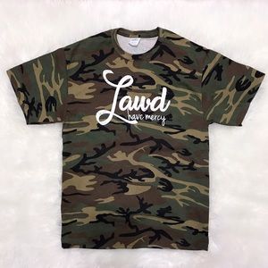 “Lawd have Mercy” Camo Tee-NWOT-Sz Med.